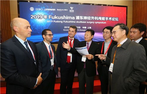 Fukushima(福島孝德)同國內(nèi)外教授專家熱烈討論交流